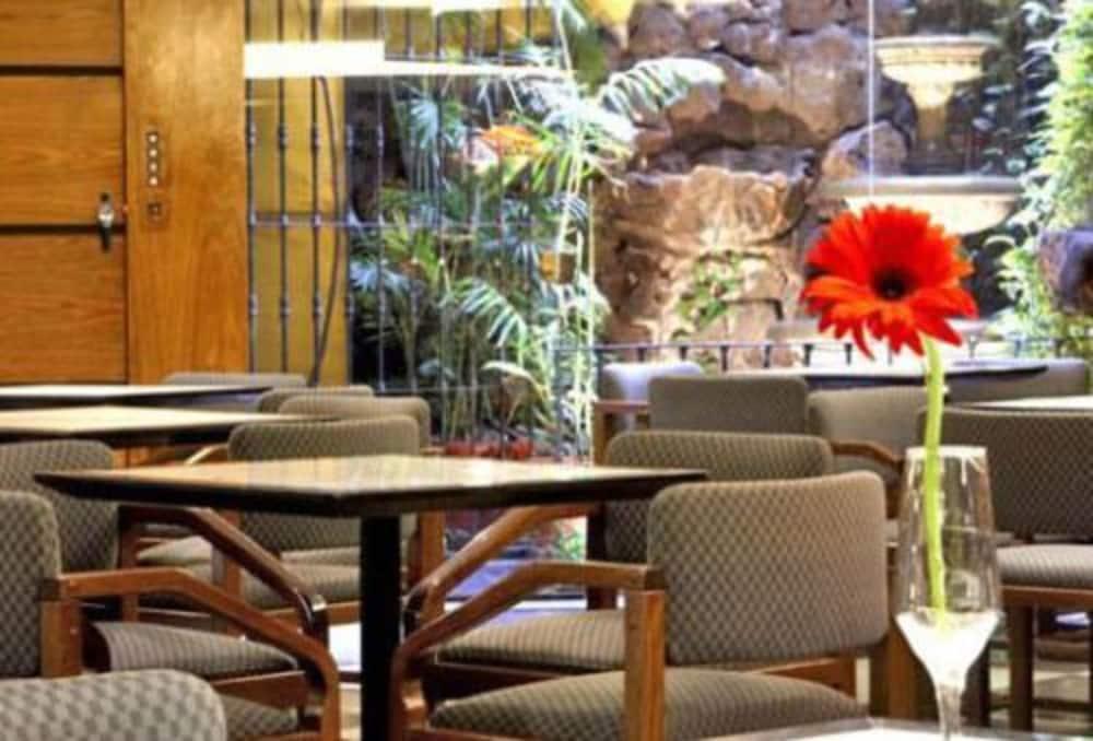 Asuncion Internacional Downtown Hotel Esterno foto