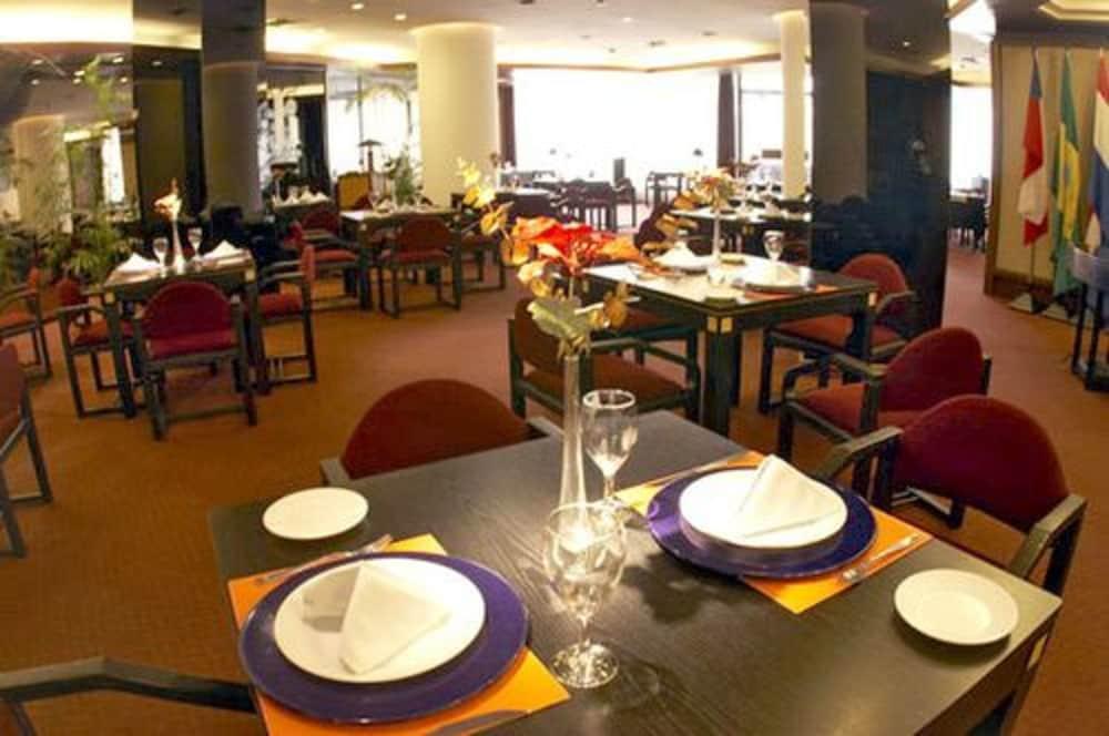 Asuncion Internacional Downtown Hotel Esterno foto