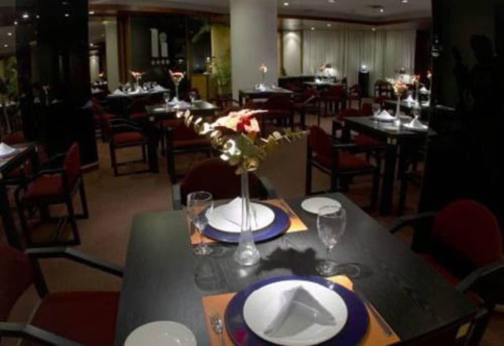 Asuncion Internacional Downtown Hotel Esterno foto
